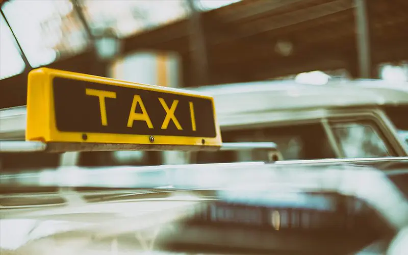 Taxi