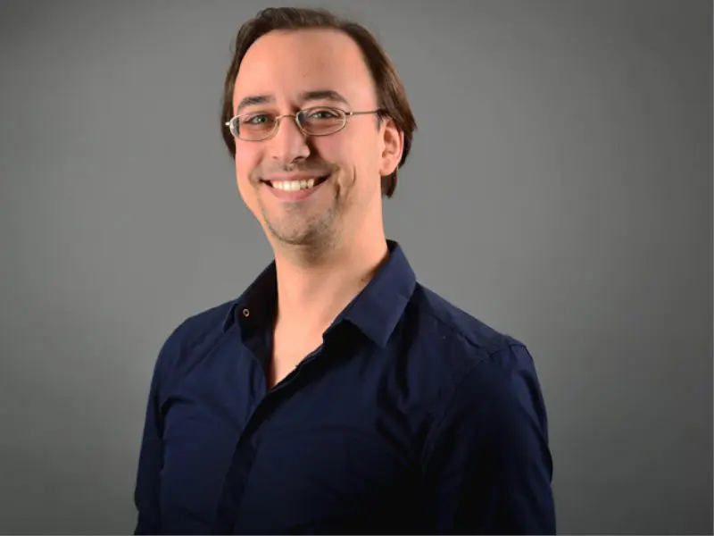 Dr. Christian Thomay